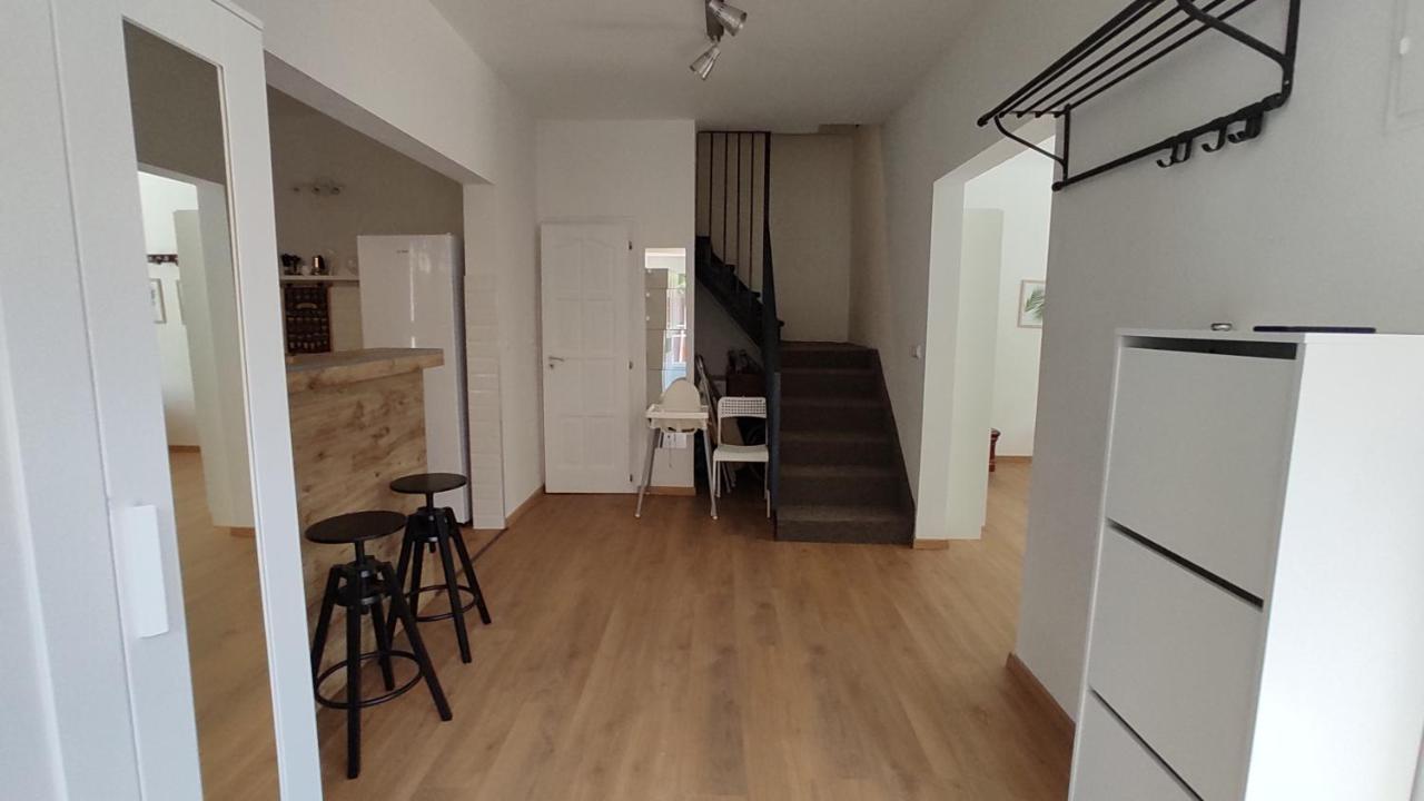 Flora House 3 Minutes From Lake Balaton Keszthely Exterior photo
