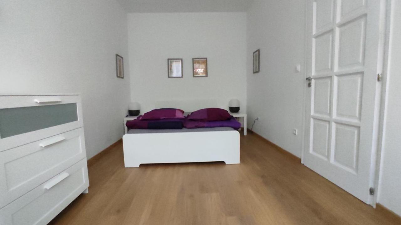 Flora House 3 Minutes From Lake Balaton Keszthely Exterior photo