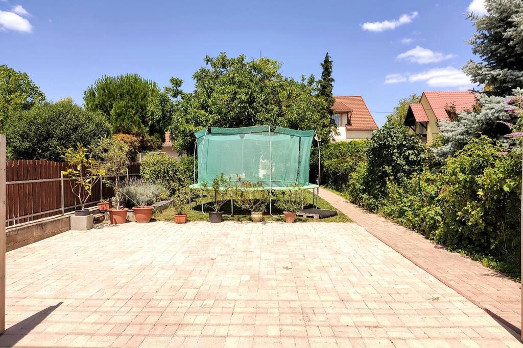 Flora House 3 Minutes From Lake Balaton Keszthely Exterior photo