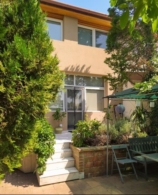 Flora House 3 Minutes From Lake Balaton Keszthely Exterior photo